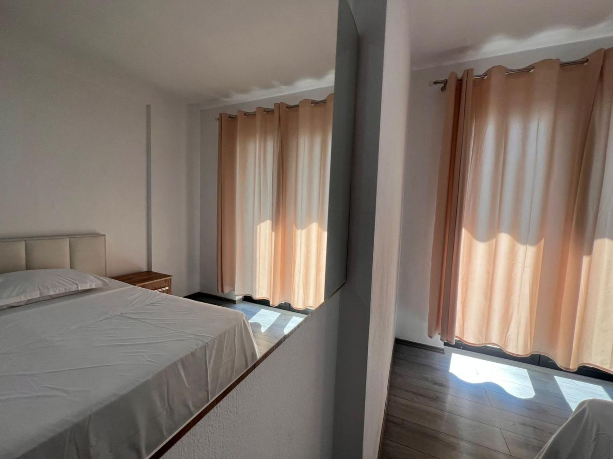 Kalpazo Home Tirana 21 Екстериор снимка